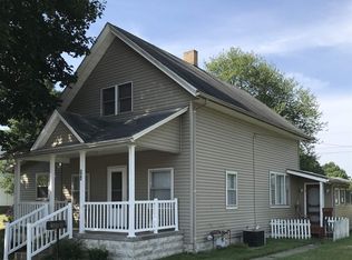 204 S Lincoln St, Argos, IN