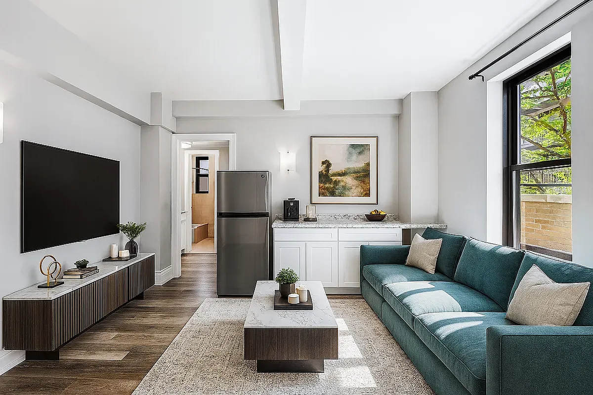 240 West 73rd Street — Photo 1