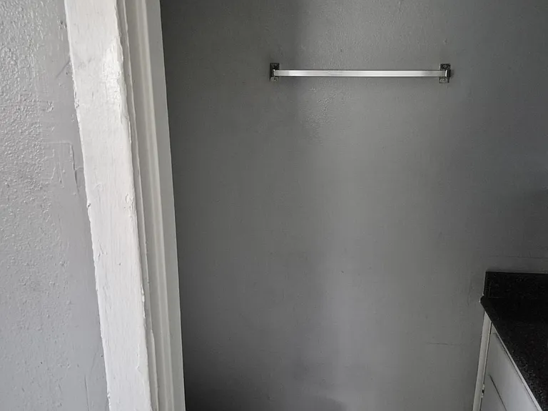 818 W 28th Ave #B22 — Photo 15