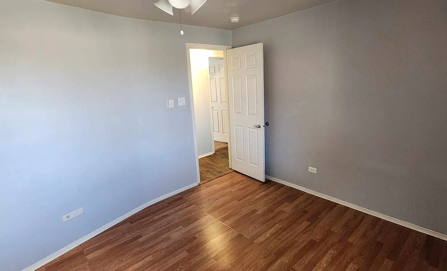 2 bed, 842 sqft, $1,500 — Photo 4