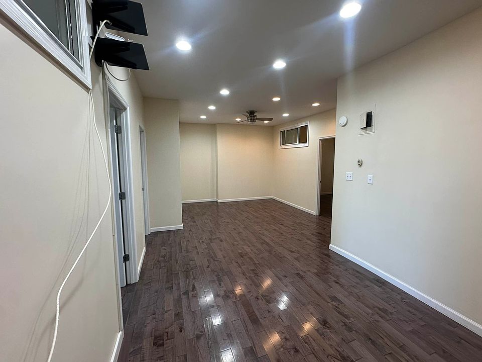 1st image of 377 Montgomery St APT D11