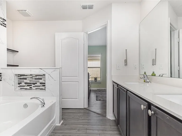 1760 Canaan Loop — Photo 15