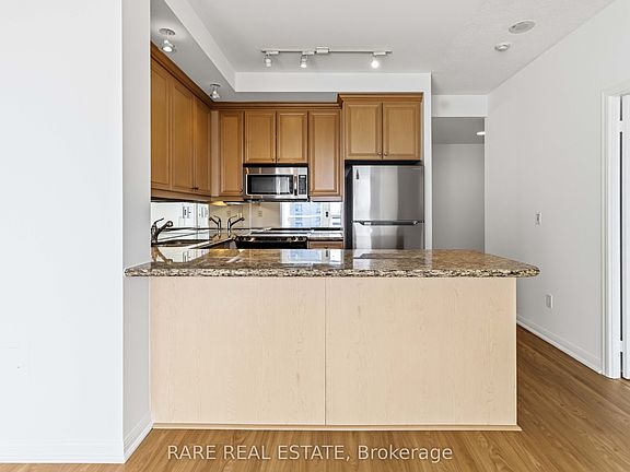 5th image of 628 Fleet St #1515