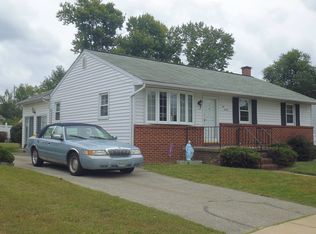 216 Mary Ct, Glen Burnie, MD 21061