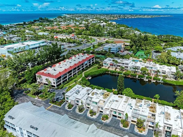 3701 E Bay Dr Unit 4, Holmes Beach, FL 34217