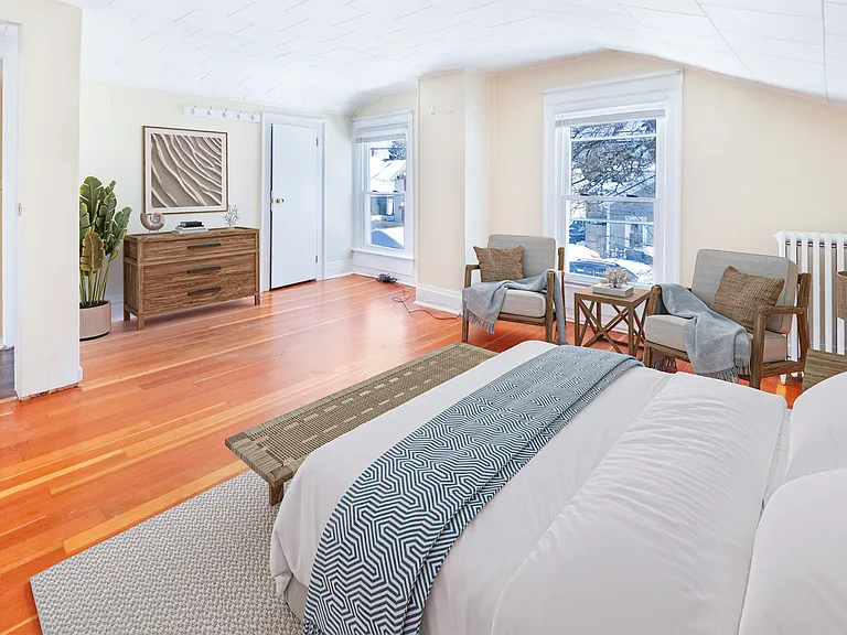 Bedroom 1 (upstairs) - digitally staged