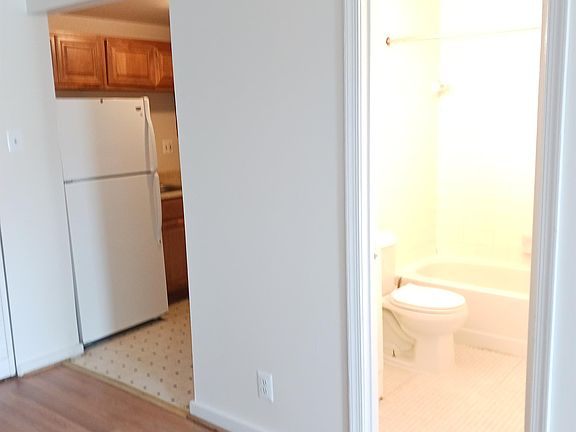 entrance to bathroom and kitchen