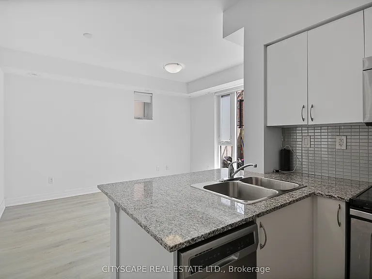 370 Wallace Ave #501 — Photo 20