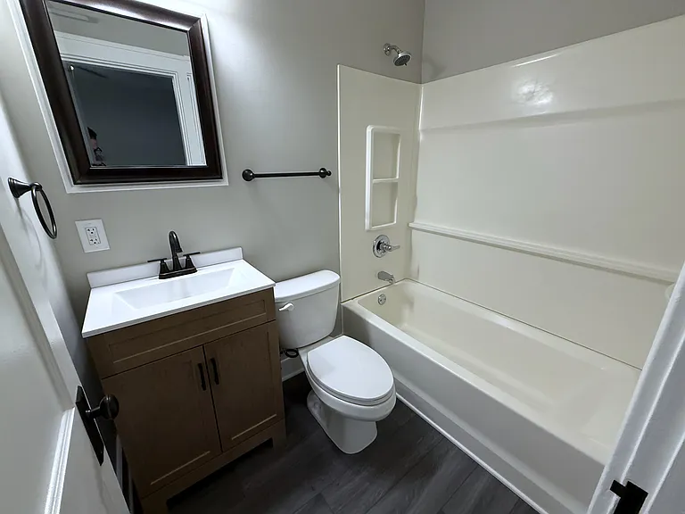 2235 S Shelby St — Photo 18