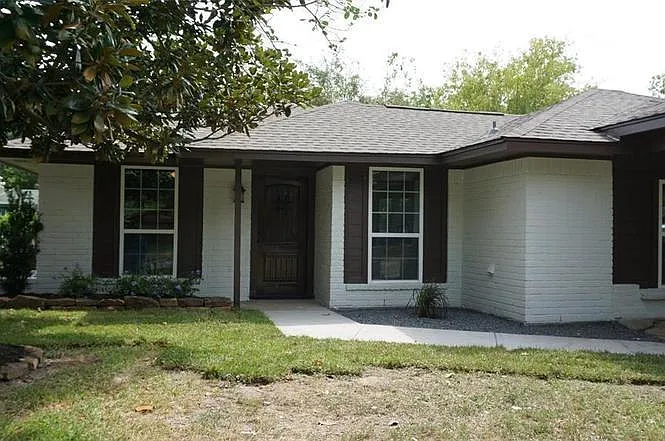Building Photo - 4222 Cicada Ln