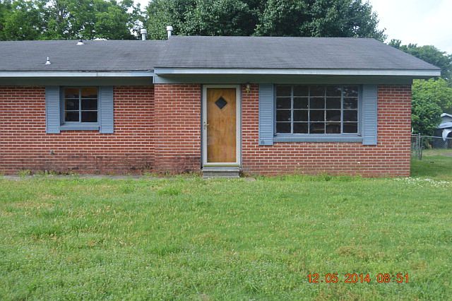 1st image of 214 Central Dr
