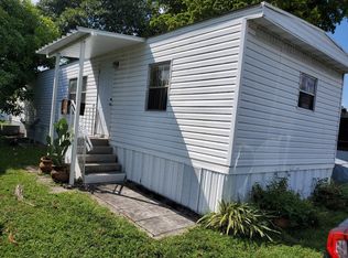 3267 SW 50th Ln, Davie, FL 33314