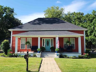 210 McRae St, Atmore, AL, 36502