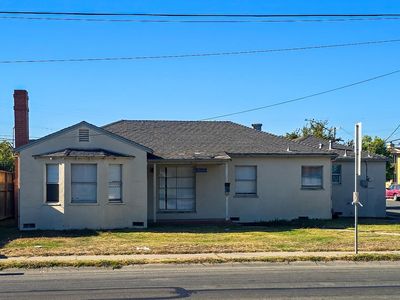 1489 E Alisal St, Salinas, CA, 93905