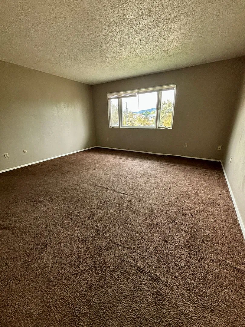 24-30 Colter Loop Drive — Photo 2