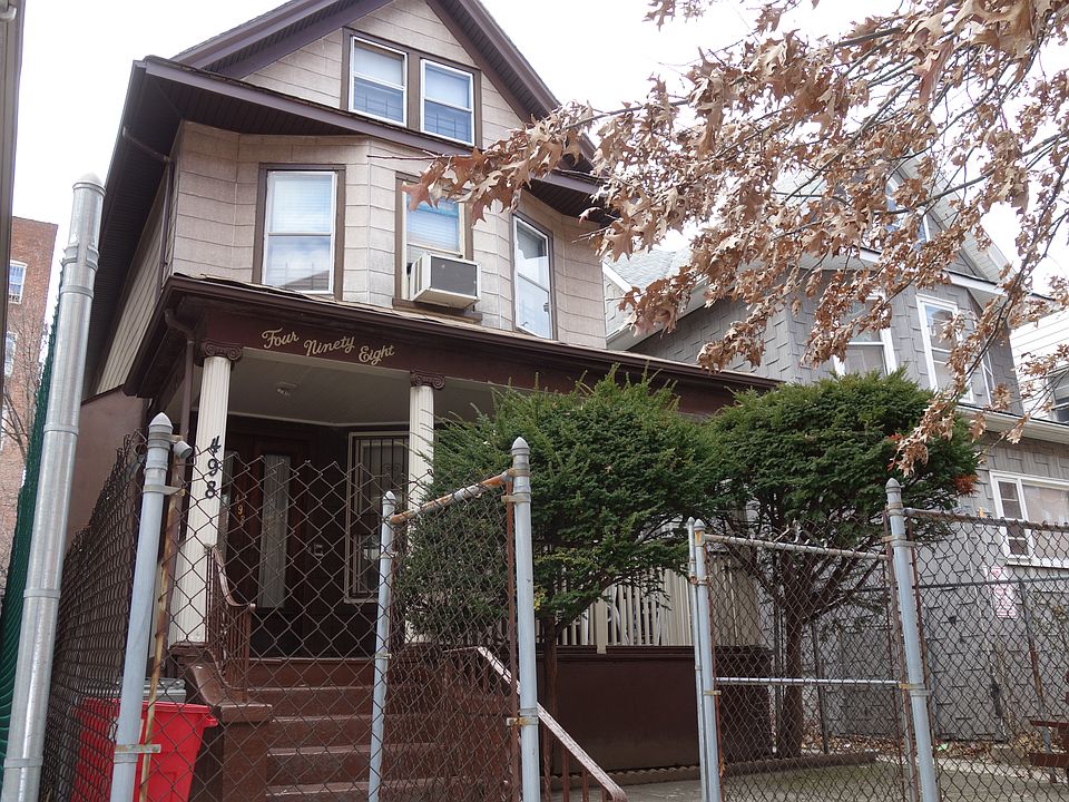 1st image of 498 E 7th St #0