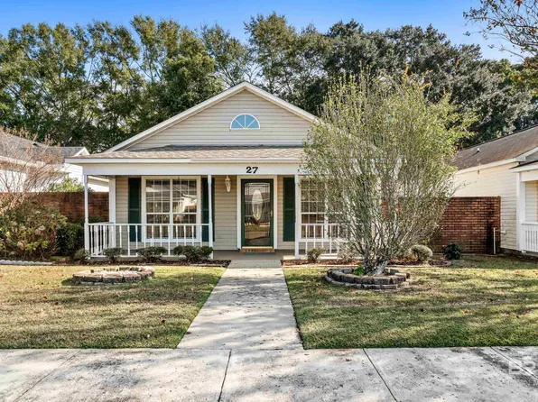 27 Cottage Dr, Fairhope, AL 36532