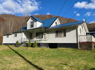470 Crites Mountain Rd, Little Birch, WV 26629