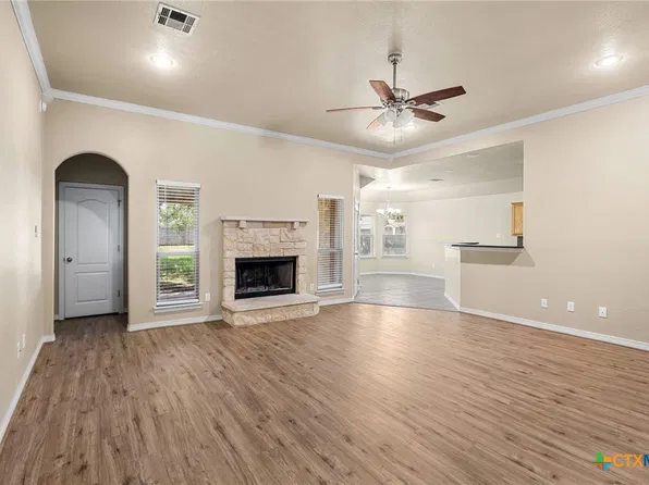 6208 Sulfur Spring Dr, Killeen, TX 76542