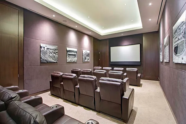 Sold by BLU Real Estate | media 3