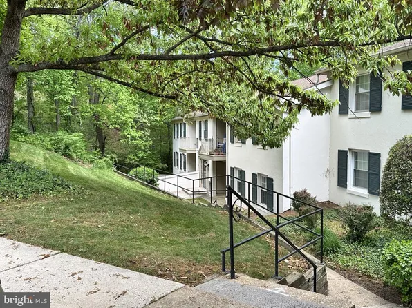 5900 Prince George Dr #333, Springfield, VA 22152