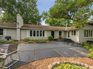 12029 James Rd, Minnetonka, MN 55343