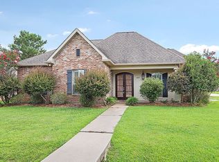 400 Millstone Ct, Covington, LA 70433