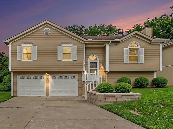 4123 N Troost Ave, Kansas City, MO 64116