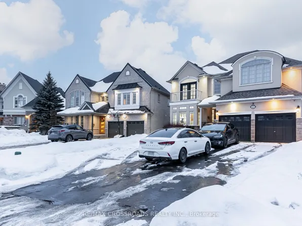 1653 Goldenridge Rd, Pickering, ON L1V 7J5