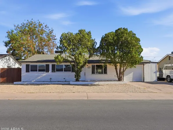 3327 W CHARTER OAK Road, Phoenix, AZ 85029