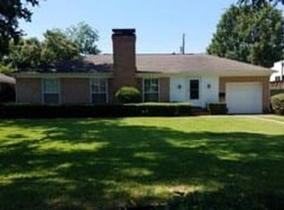 5752 Greenbrier Dr, Dallas, TX 75209