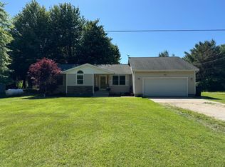 3619 Strand Rd, Muskegon, MI 49445