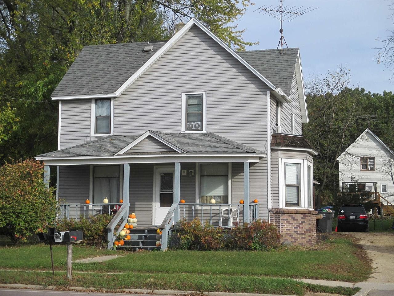 243 East Montello St, Montello, WI 53949 Zillow