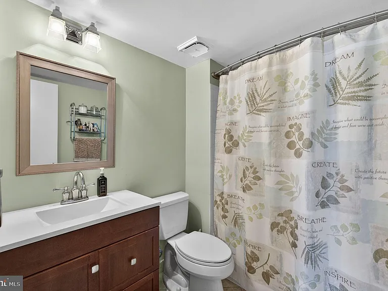 517 Florida Ave #T4 — Photo 26