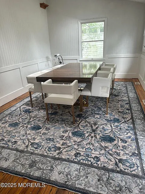 3 bed, 1394 sqft, $32,000 — Photo 3