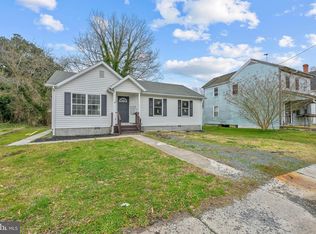 215 Cedar St, Pocomoke City, MD 21851