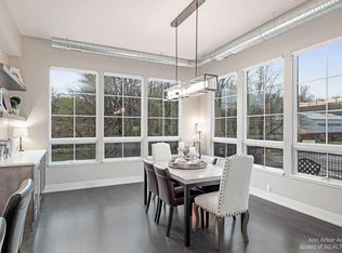 410 N 1st St #101, Ann Arbor, MI