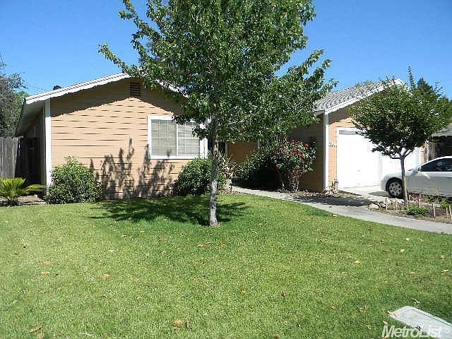 1st image of 1190 Corta Vista St