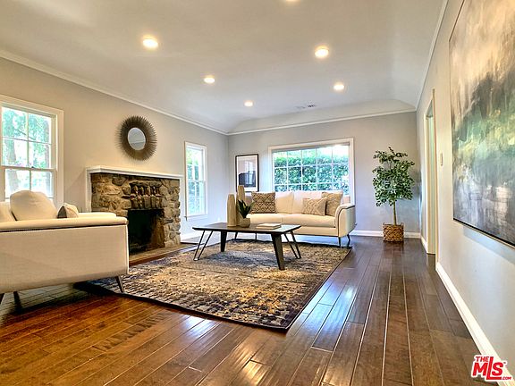 4th image of 2854 Harmony Pl