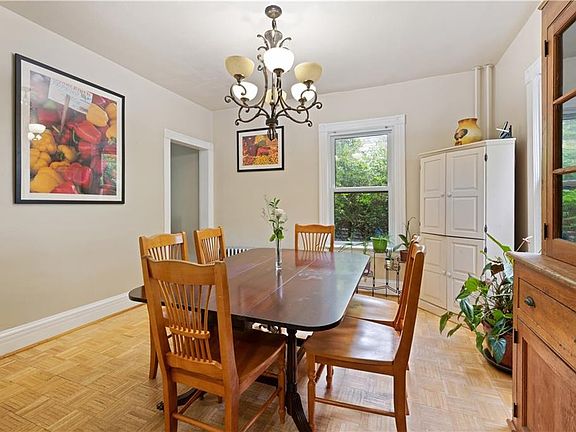 5th image of 1 Harmon St