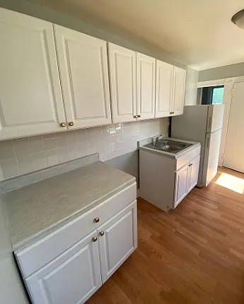 147-149 Warren St #3