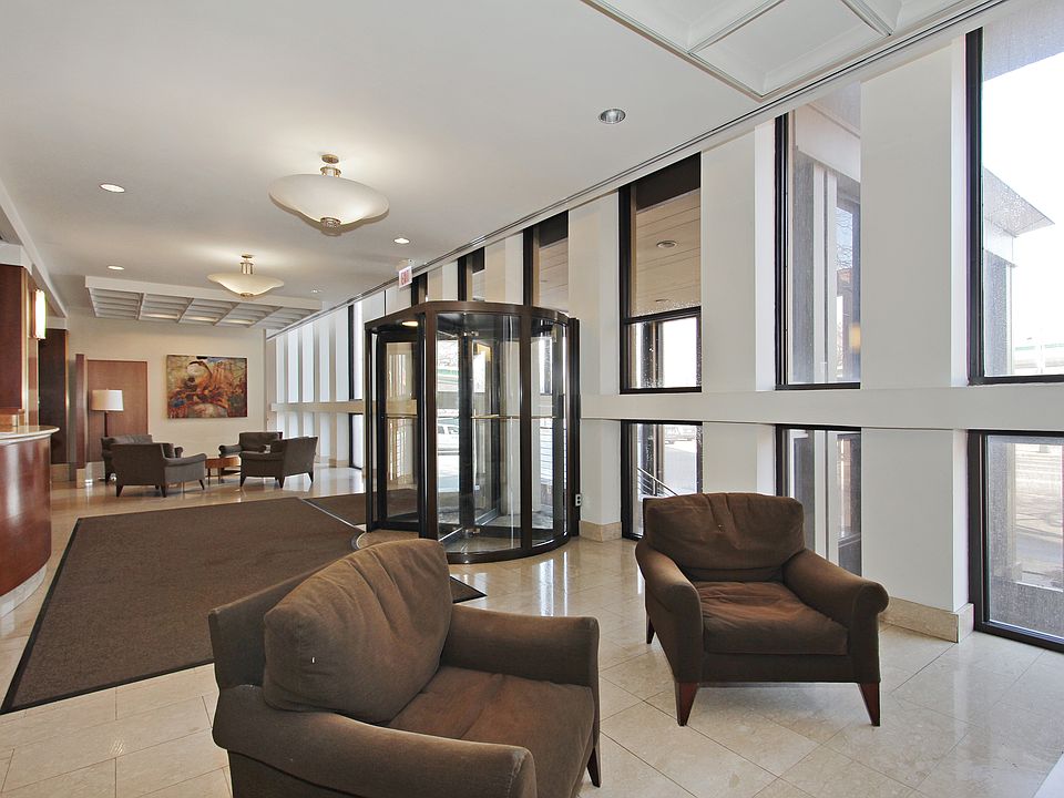 1st image of 1660 N La Salle St #1106