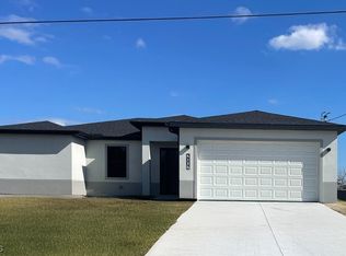 2907 Colin Ave S, Lehigh Acres, FL 33976