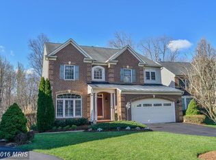 8625 James Creek Dr, Springfield, VA 22152