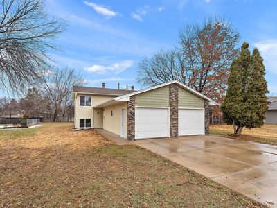 8425-8427 Rhode Island Dr N, Minneapolis, MN, 55445