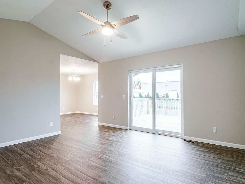 385 E Country Ln, Shipshewana, IN 46565 Zillow