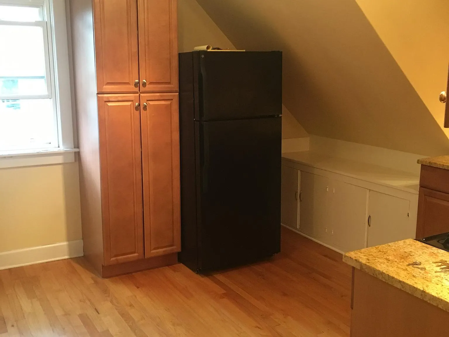 2953 N Dawson Ave — Photo 4