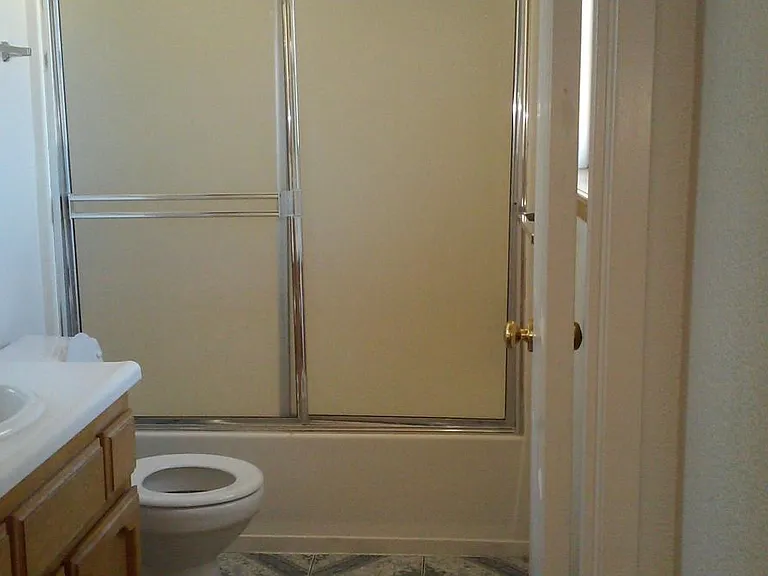 8461 Ironwood Ave — Photo 15