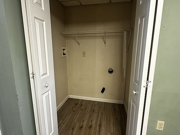 4th image of 1533 Ross Ave