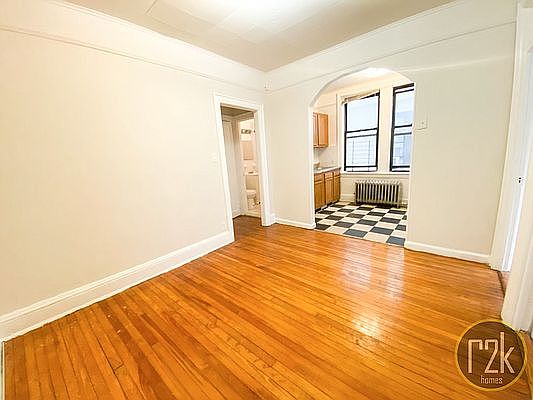 1st image of 31-47 33rd St #1